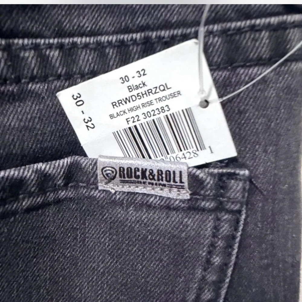 NWT ROCK & ROLL DENIM Black Trouser Jeans with front seam Size 30” - Picture 3 of 4